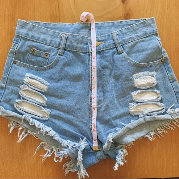 ✨ Distressed Denim High Waist Shorts - S/27 - Picture 11 of 11
